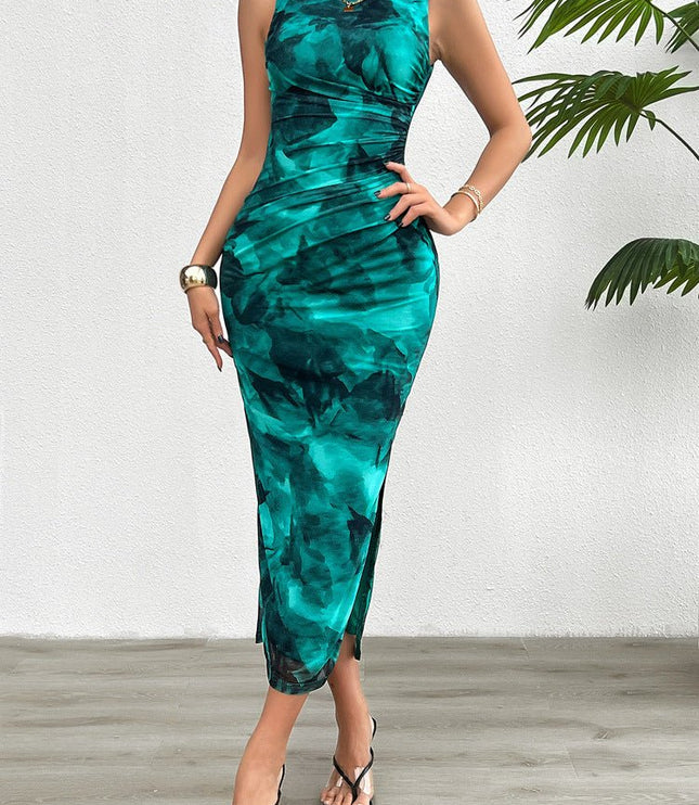 Full-length women's emerald gradient print midi dress, featuring a crew neck and ruched waist, ideal for summer.